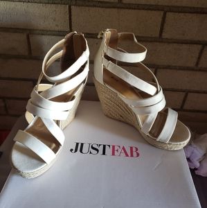 NWB Just Fab Ivory Wedge Sandals